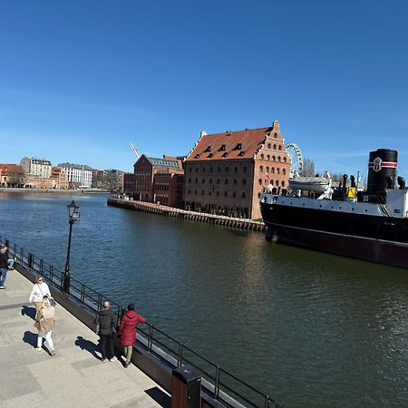Motlawa Apartments - Old Town & River Viev, Fast Wifi Гданськ Екстер'єр фото