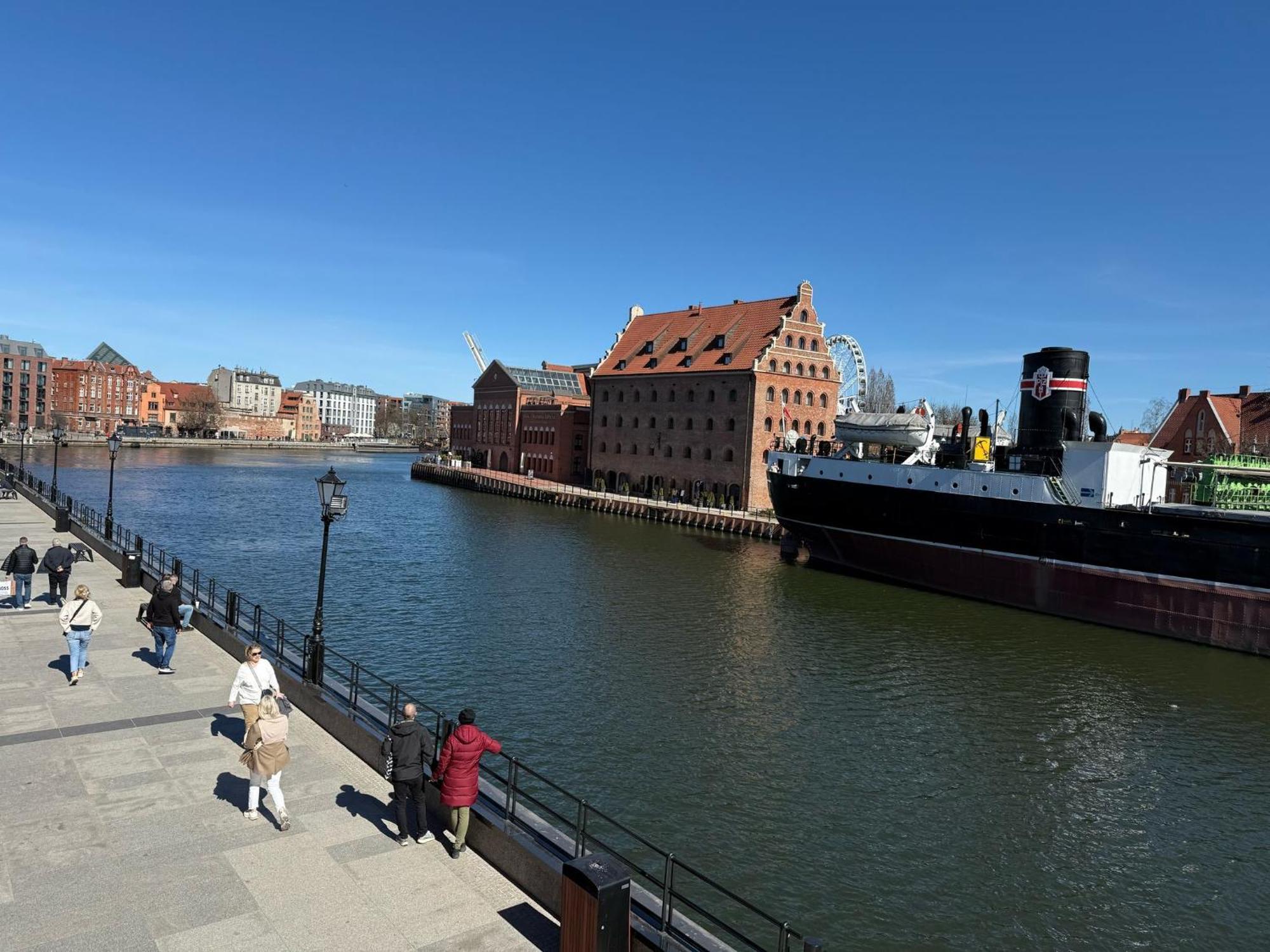 Motlawa Apartments - Old Town & River Viev, Fast Wifi Гданськ Екстер'єр фото